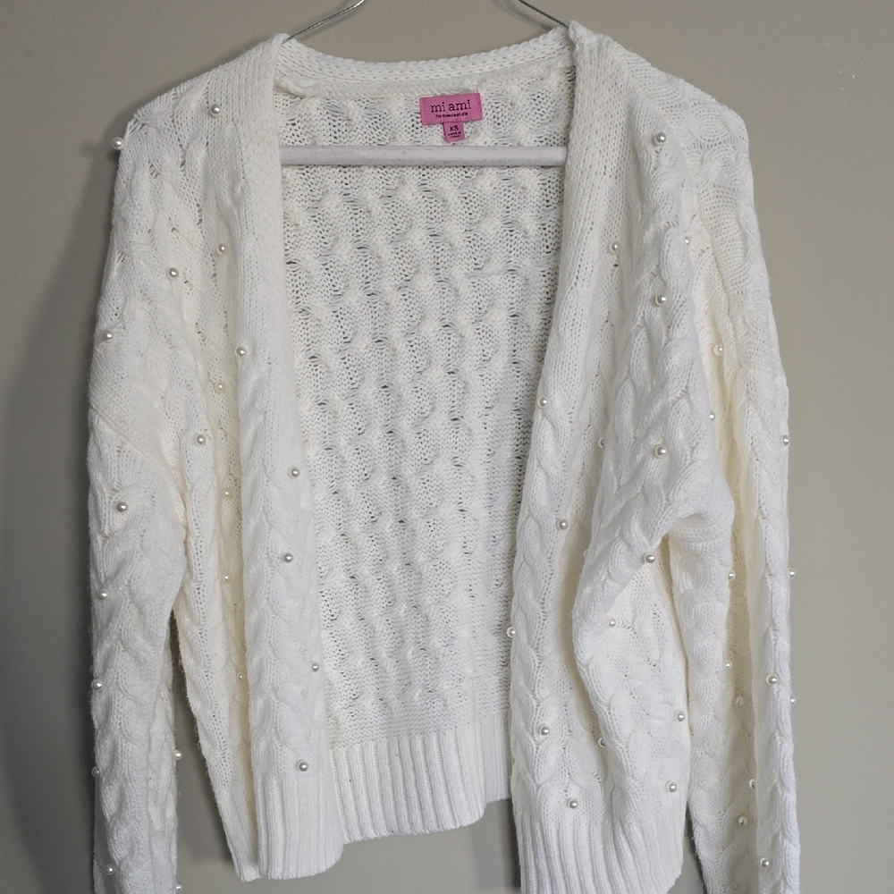 Miami White Cardigan with Pearl Details